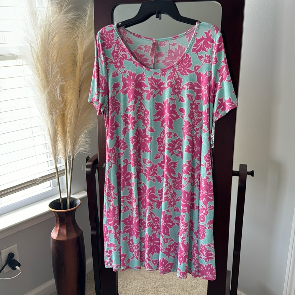 Short Sleeve Swing Dress (L)